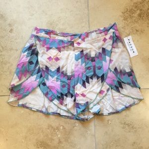 Pacsun Kendall and Kylie Pattern Shorts